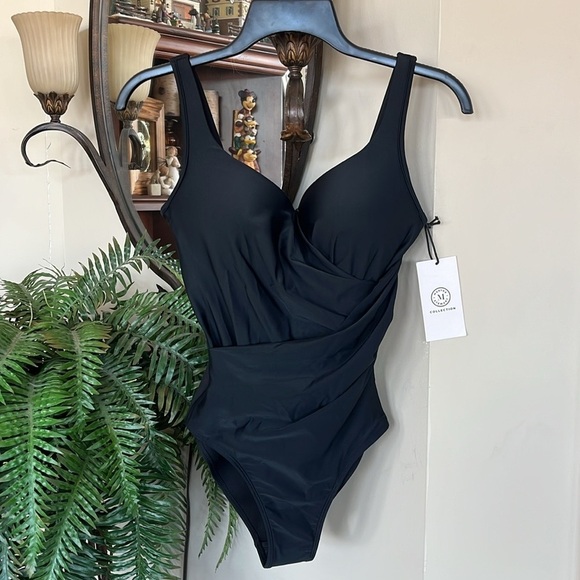 Brand New Martha Stewart Black Shaping Slimming Swimsuit One-Piece UPF 50 - Picture 1 of 15